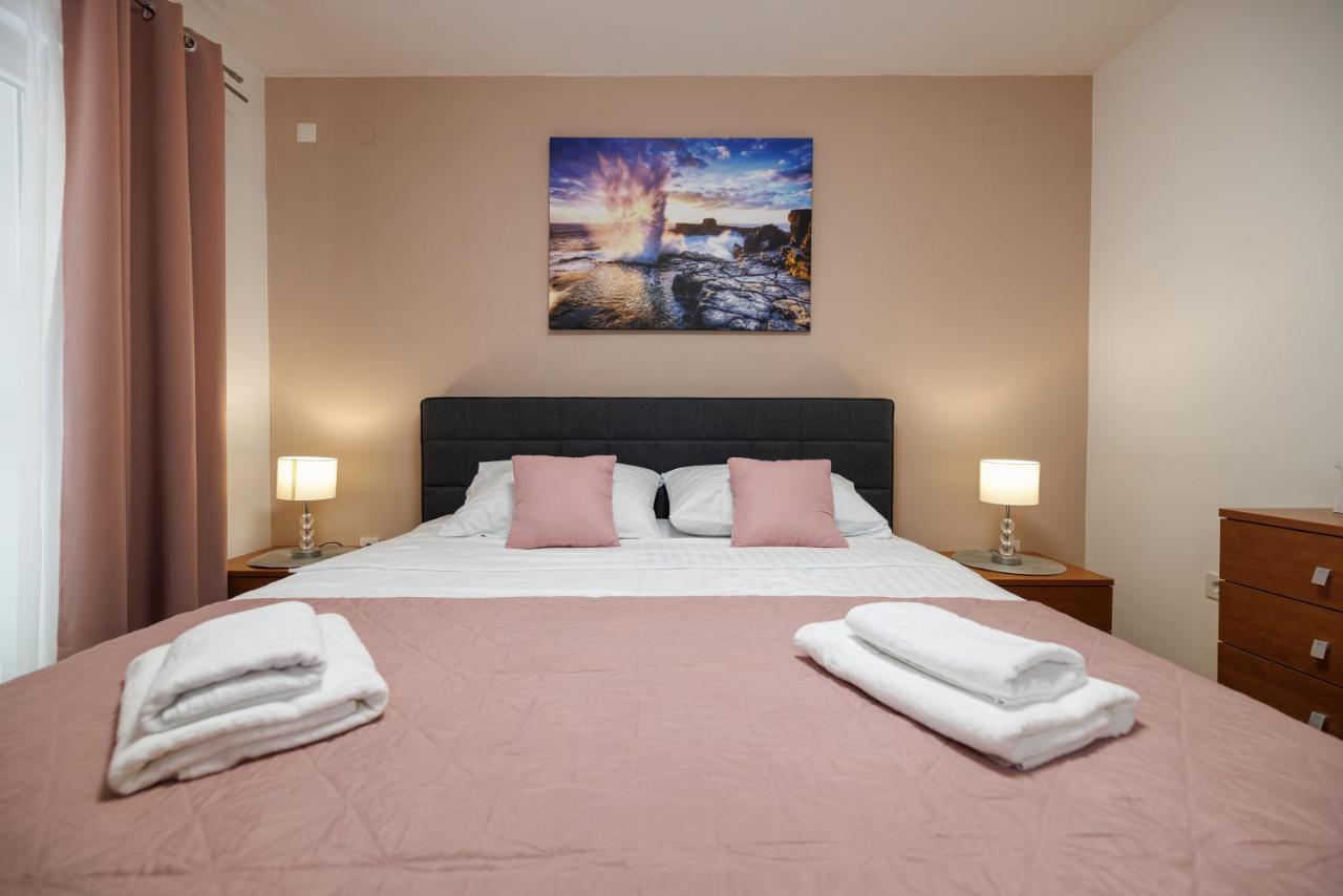 Apartman La Vista E' Bella Kornić Extérieur photo